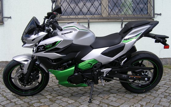 Gebrauchtmotorrad Kawasaki Z7 Hybrid - Bild 6