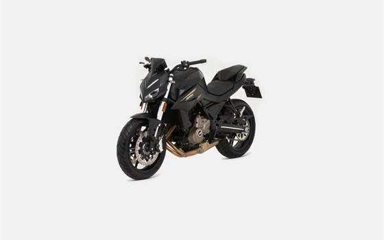 Gebrauchtmotorrad QJ Motor SRK 700 - Bild 8