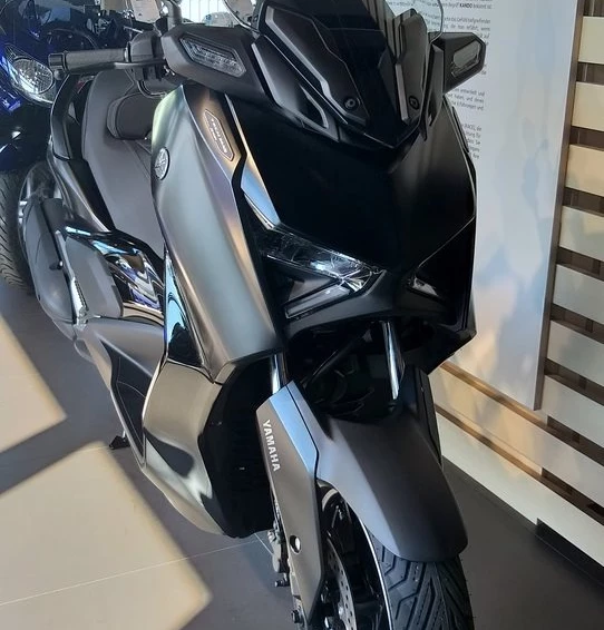 Angebot Yamaha XMAX 125 Tech MAX Bild 2: Angebot Yamaha XMAX 125 Tech MAX