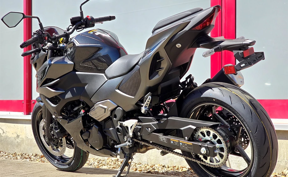 Angebot Kawasaki Z7 Hybrid Bild 6: Angebot Kawasaki Z7 Hybrid