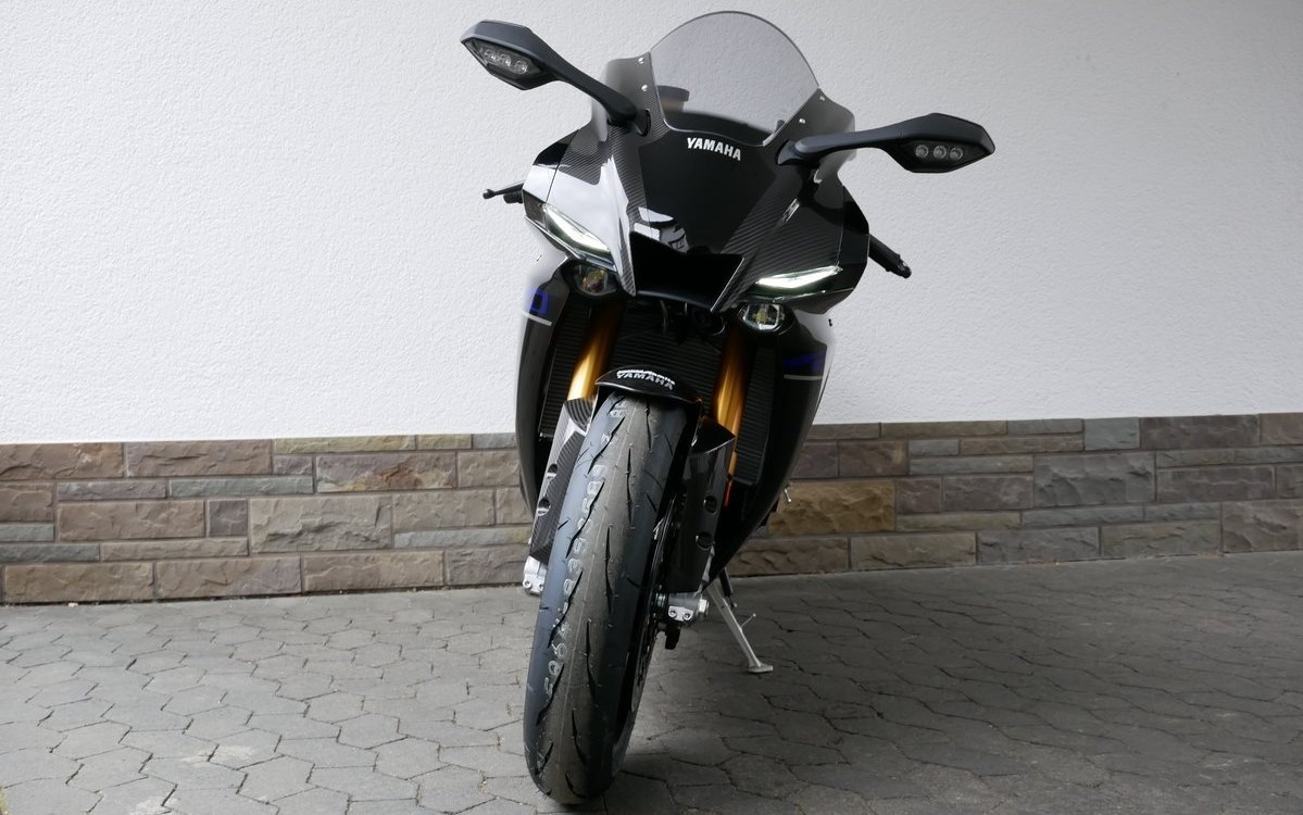 Angebot Yamaha R1M