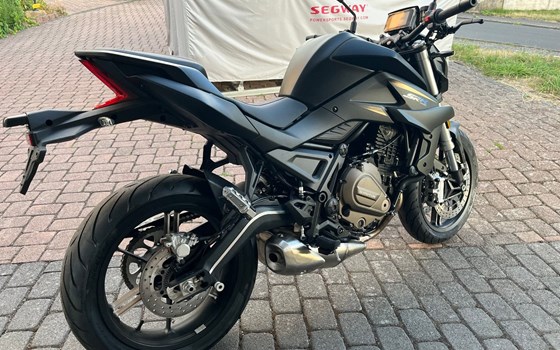 Neufahrzeug QJ Motor SRK 700 - Bild 7