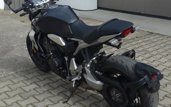 Gebrauchtmotorrad Honda CB 1000 R - Bild 4
