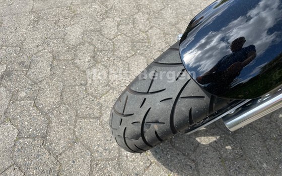 Gebrauchtmotorrad Yamaha XV 1700 Road Star - Bild 9