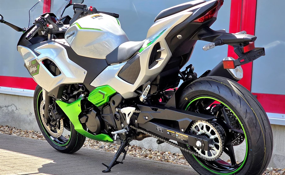 Angebot Kawasaki Ninja 7 Hybrid Bild 3: Angebot Kawasaki Ninja 7 Hybrid