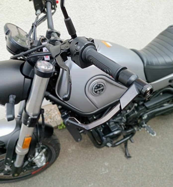 Angebot Benelli Leoncino 500