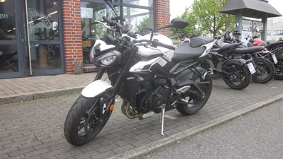 Street Triple 675 R