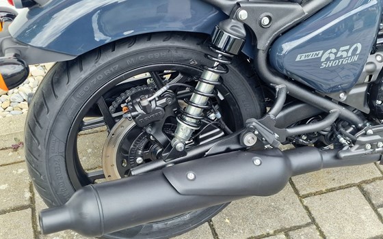 Gebrauchtmotorrad Royal Enfield Shotgun 650 - Bild 5 Gebrauchtmotorrad Royal Enfield Shotgun 650 - Bild 5