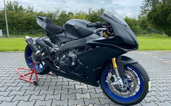 Gebrauchtmotorrad Aprilia RSV 1000 R (RSV Mille R) - Bild 1