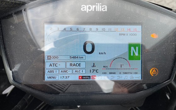Gebrauchtmotorrad Aprilia RSV 1000 R (RSV Mille R) - Bild 8