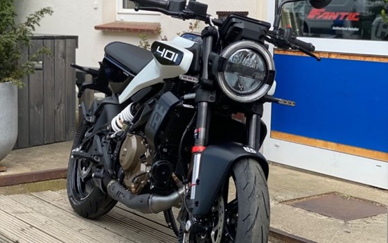 Gebrauchtmotorrad Husqvarna Vitpilen 401 - Bild 4