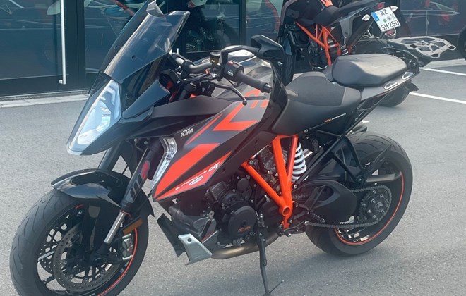 KTM 1290 Super Duke GT