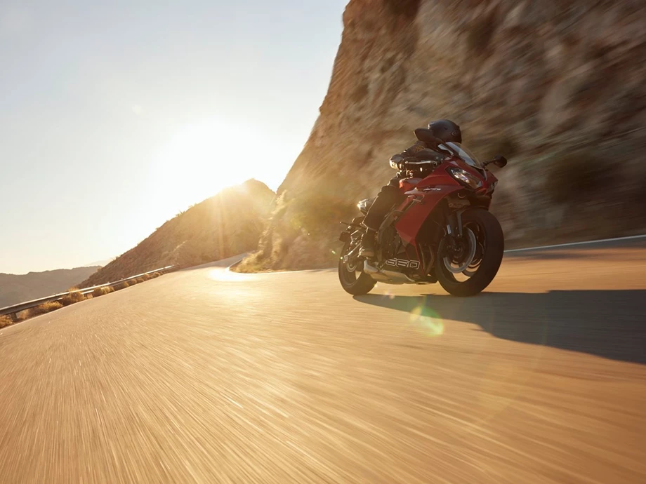 Angebot Triumph Daytona 660 Bild 8: Angebot Triumph Daytona 660