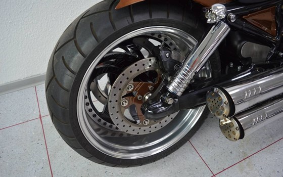 Gebrauchtmotorrad Harley-Davidson V-Rod VRSCA - Bild 2