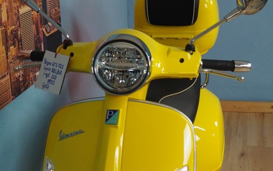 Gebrauchtmotorrad Vespa GTS 125 Super iGET - Bild 14 Gebrauchtmotorrad Vespa GTS 125 Super iGET - Bild 14