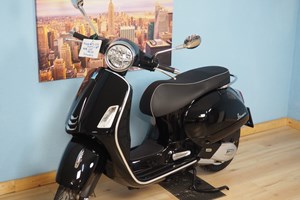 Angebot Vespa GTS 125 Super iGET