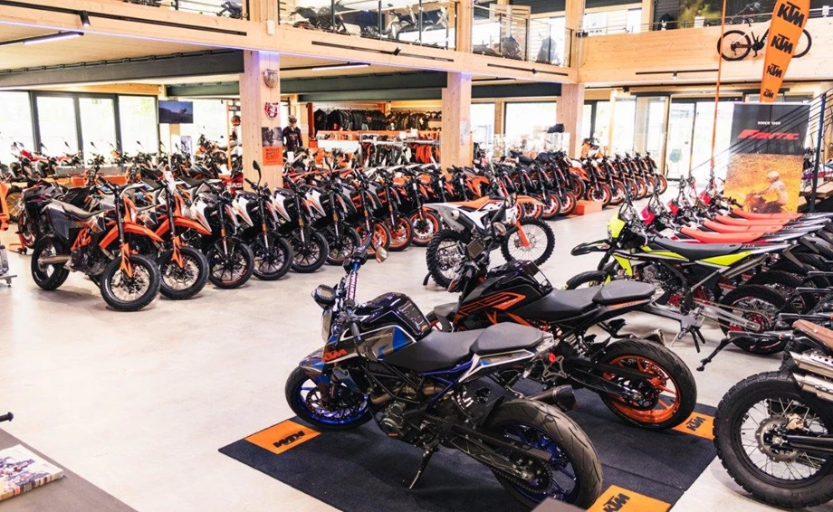 Angebot KTM 125 Duke Bild 6: Angebot KTM 125 Duke