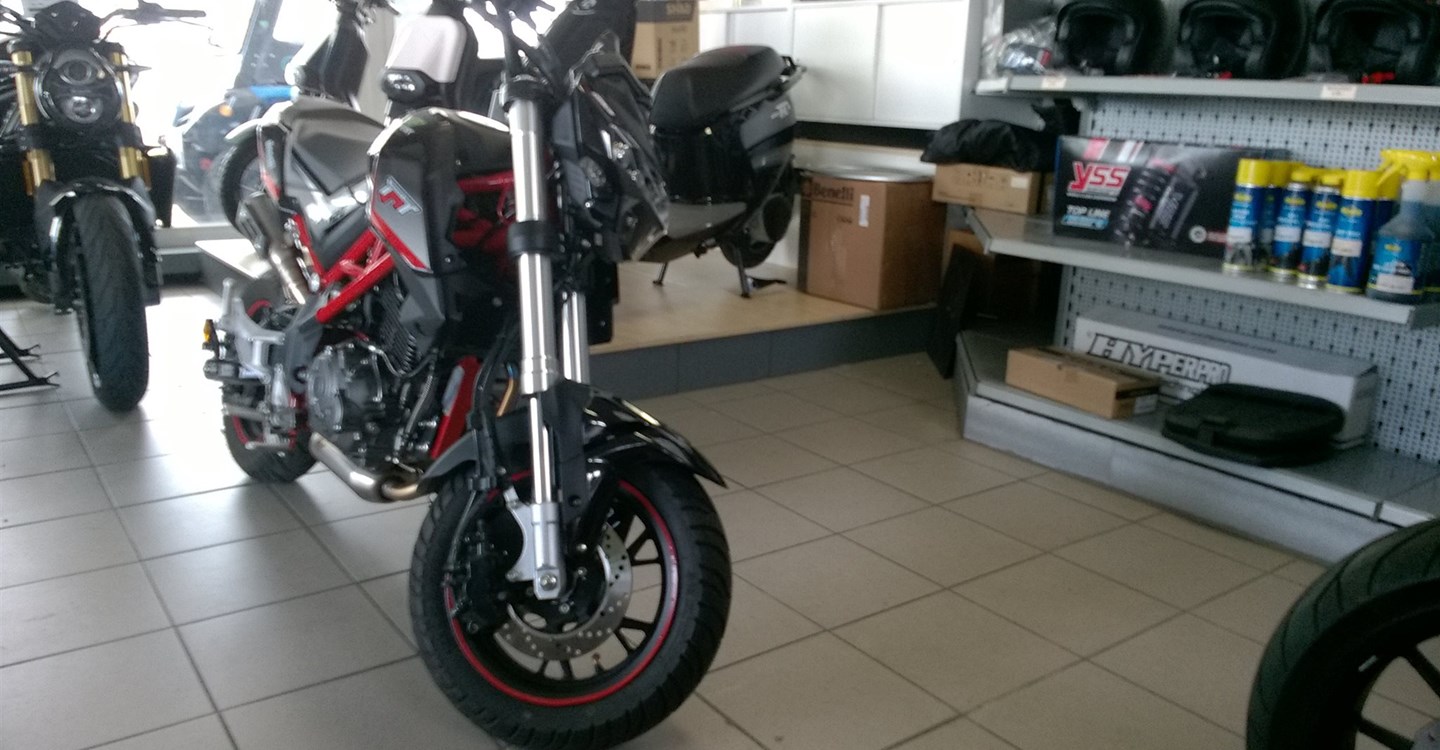 Angebot Benelli TnT 125