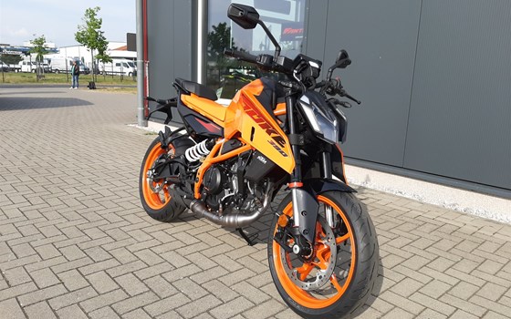 Neufahrzeug KTM 390 Duke - Bild 2