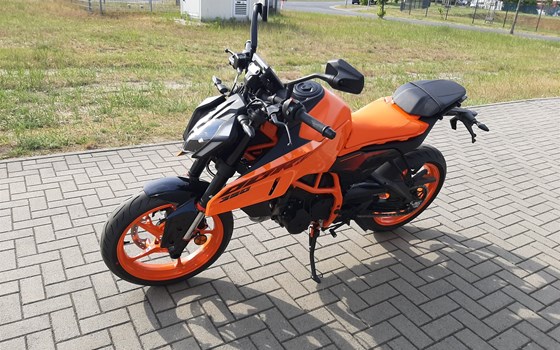 Neufahrzeug KTM 390 Duke - Bild 3
