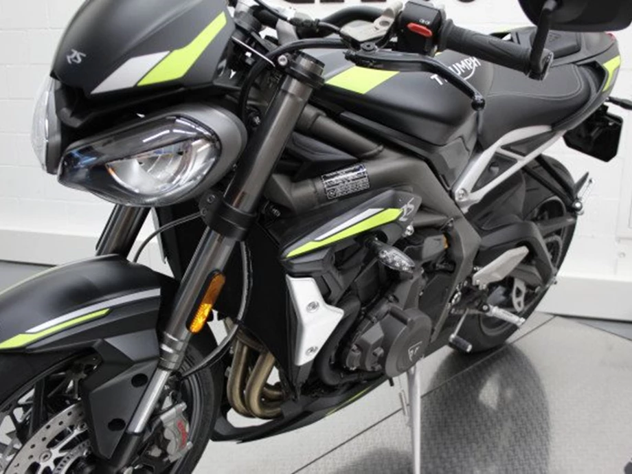Angebot Triumph Street Triple 765 RS Bild 8: Angebot Triumph Street Triple 765 RS
