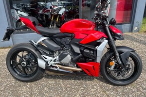 Angebot Ducati Streetfighter V2