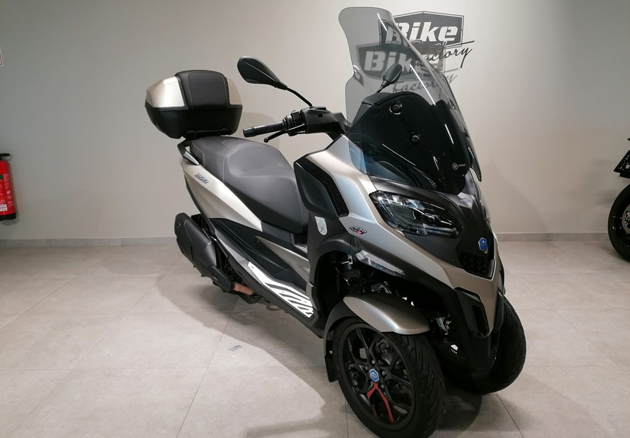 Piaggio MP3 530 HPE Exclusive (beige)