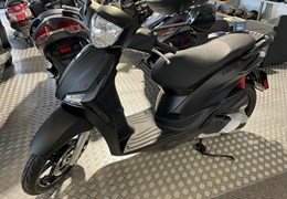 Neumotorrad Piaggio Liberty 125 S