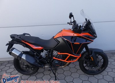 GEBRAUCHTE KTM 1090 Adventure