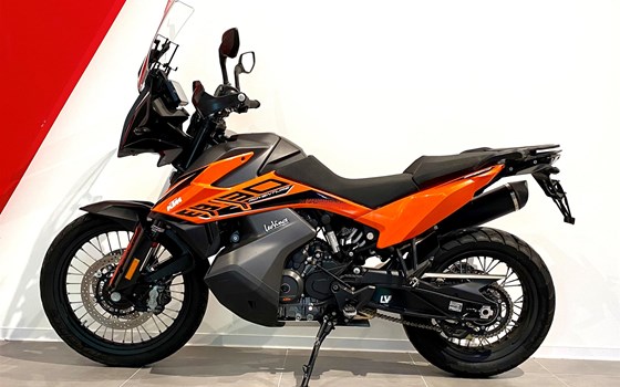 Gebrauchtmotorrad KTM 890 Adventure - Bild 2