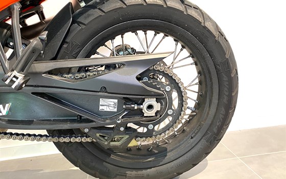 Gebrauchtmotorrad KTM 890 Adventure - Bild 16