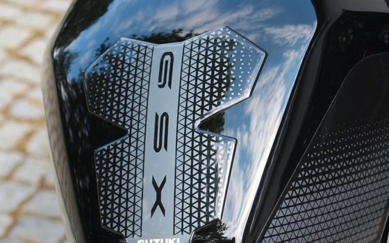 Neufahrzeug Suzuki GSX-8R - Bild 22