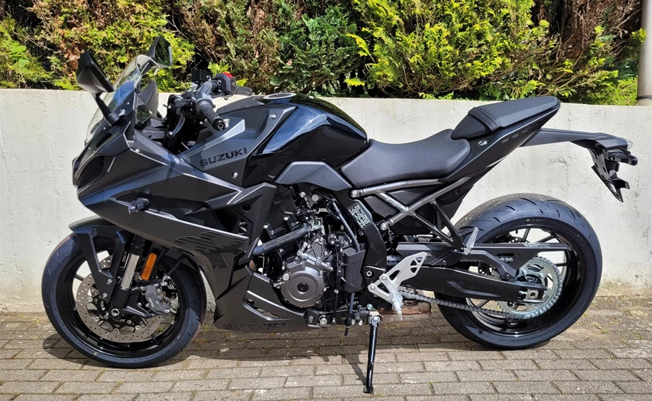 Angebot Suzuki GSX-8R Bild 1: Angebot Suzuki GSX-8R