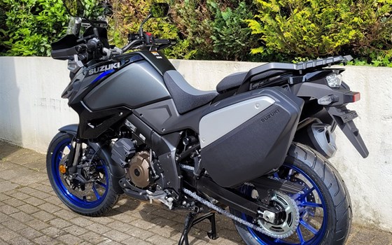 Gebrauchtmotorrad Suzuki V-Strom 1050 - Bild 3
