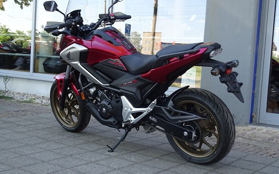 Gebrauchtmotorrad Honda NC750X DCT - Bild 5