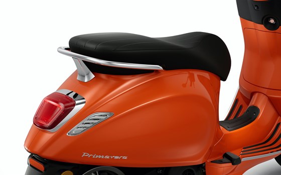 Neufahrzeug Vespa Primavera 125 - Bild 12