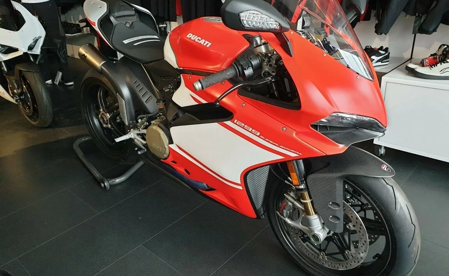 Angebot Ducati 1299 Superleggera Bild 1: Angebot Ducati 1299 Superleggera