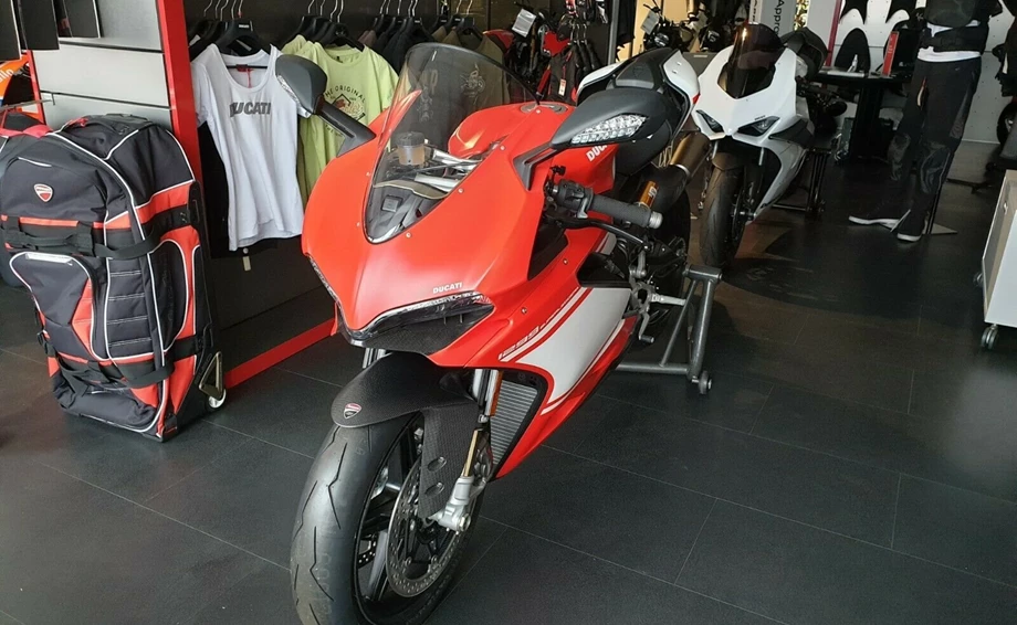 Angebot Ducati 1299 Superleggera Bild 2: Angebot Ducati 1299 Superleggera