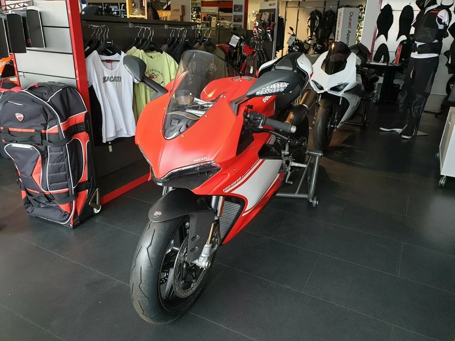 Angebot Ducati 1299 Superleggera Bild 2: Angebot Ducati 1299 Superleggera