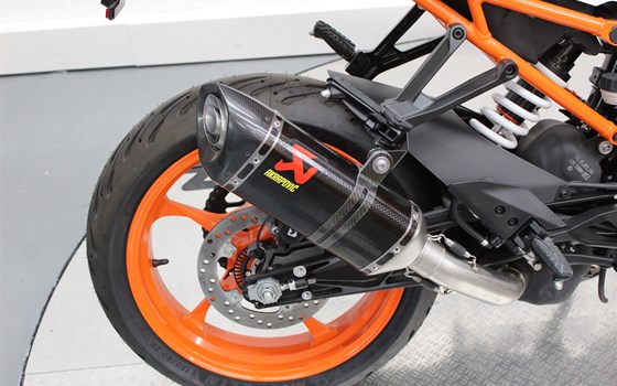 Motorrad Occasion KTM RC 125 - Bild 7