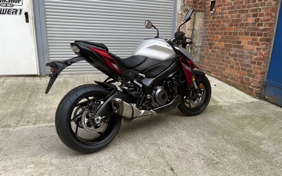 Neufahrzeug Suzuki GSX-S1000 - Bild 3