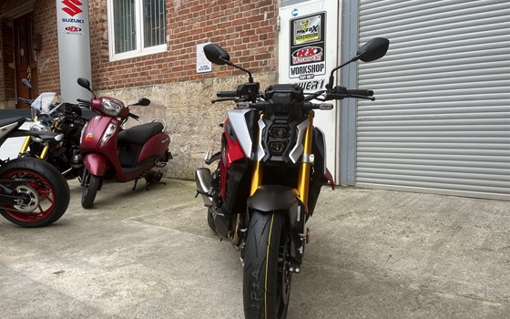 Neufahrzeug Suzuki GSX-S1000 - Bild 5