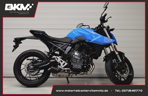 Neumotorrad Suzuki GSX-8S