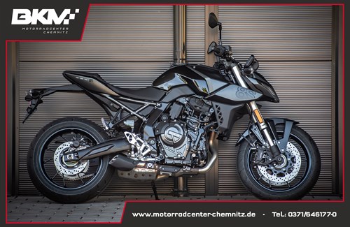 Neumotorrad Suzuki GSX-8S
