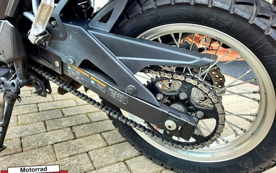 Gebrauchtmotorrad Kawasaki Versys-X 300 - Bild 11