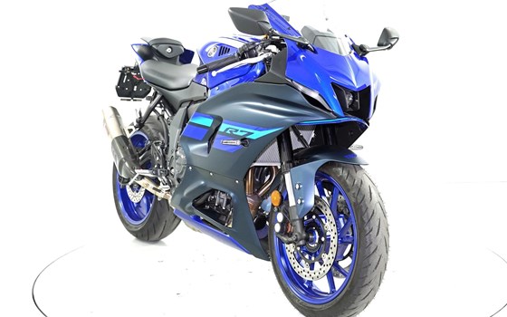Neufahrzeug Yamaha YZF-R7 (1999 bis 2002) - Bild 2