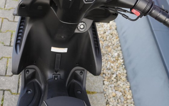 Gebrauchtmotorrad Yamaha Aerox 50 - Bild 11