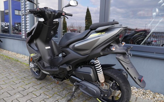 Gebrauchtmotorrad Yamaha Aerox 50 - Bild 6