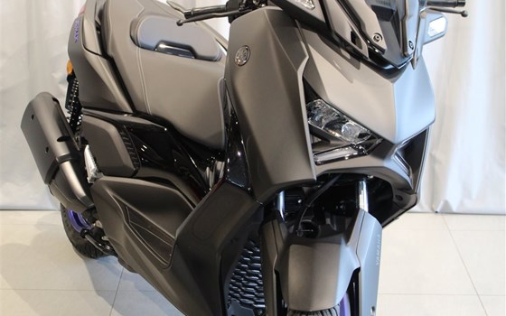 Gebrauchtmotorrad Yamaha XMAX 300 - Bild 3