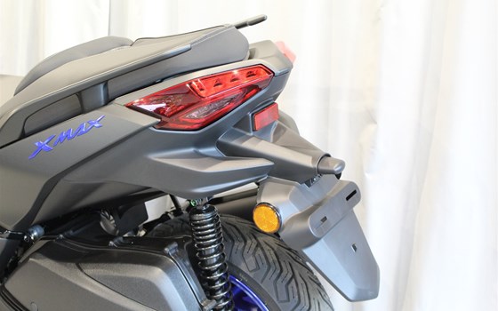 Gebrauchtmotorrad Yamaha XMAX 300 - Bild 8